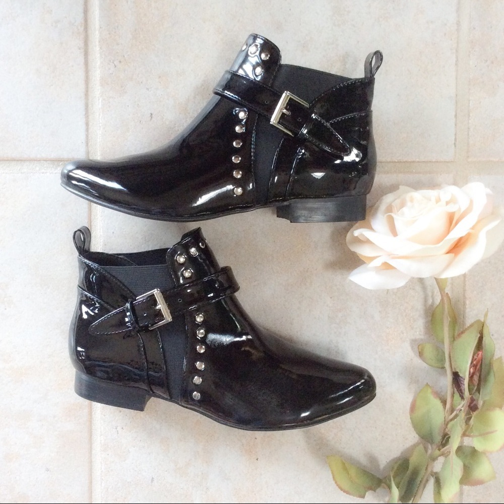⭐️STUDDED PATENT MOTO BOOTIE⭐️